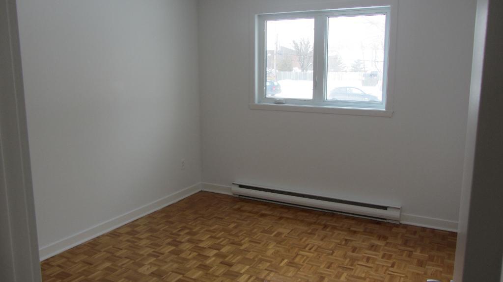 À Charny 3 1/2 875$ Juillet 2025 | 3230773