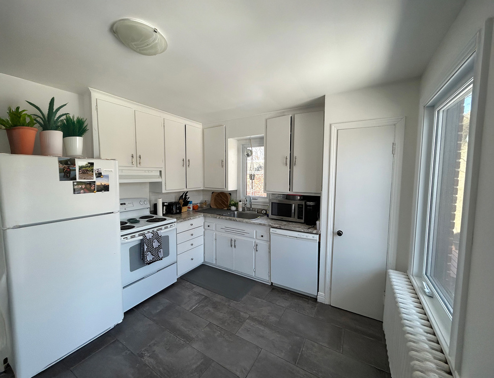 Beau, Ensoleillé 5 1/2 à Louer Au 2e | 3231578