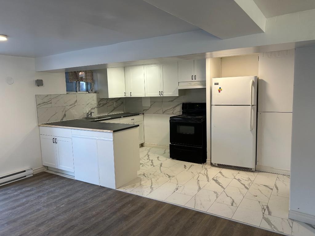 Grand 4 ½ à louer dans un semi sous-sol – rénové au complet (1600$/mois) | 3231662