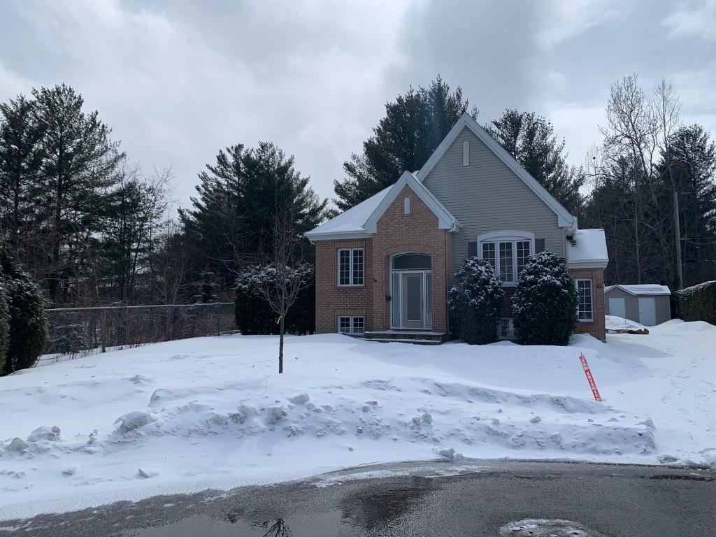 Logement 5 1/2 à louer | 3231726