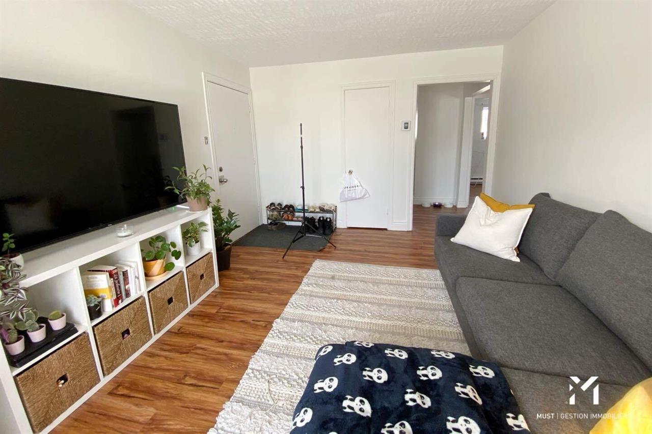 2 CH - 1 SDB - Québec - $1,150 /mo | 3289400