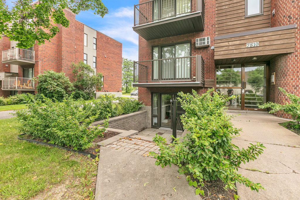 Grand 2 Chambre Avec Garage Privé | 3232485