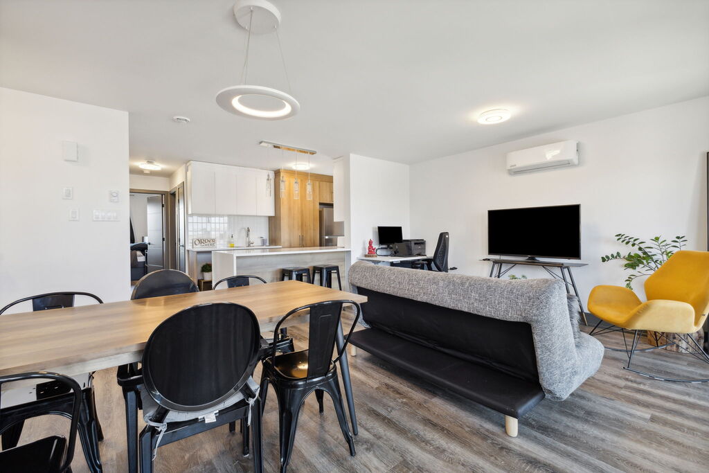 Magnifique Condo Moderne à Louer | 3232508