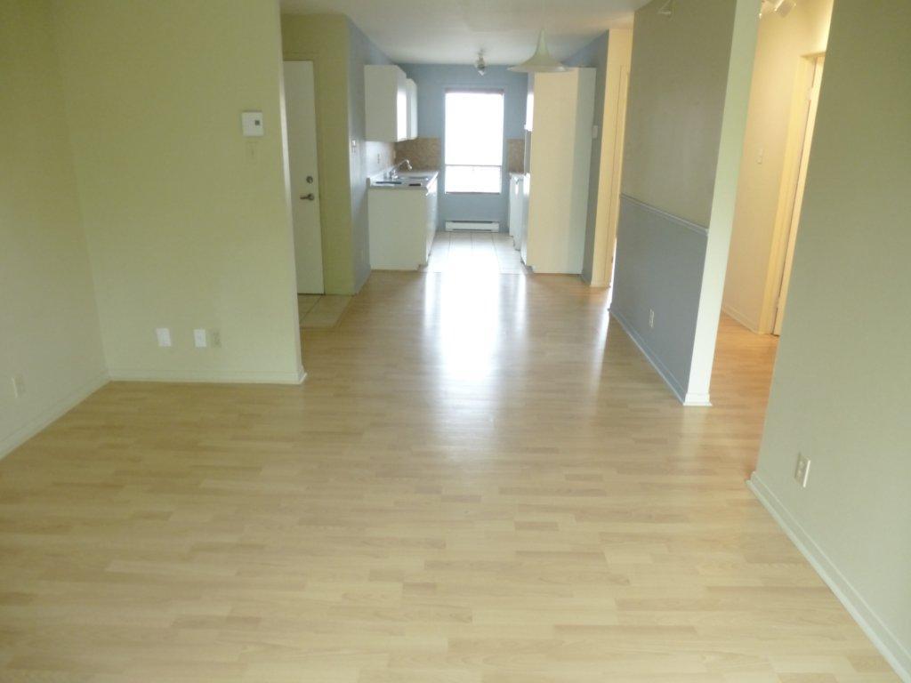 ST-ROMUALD (LÉVIS), BEAU 4 1/2, LOGEMENT À LOUER, PRÈS DES PONTS ET SERVICES | 3232523