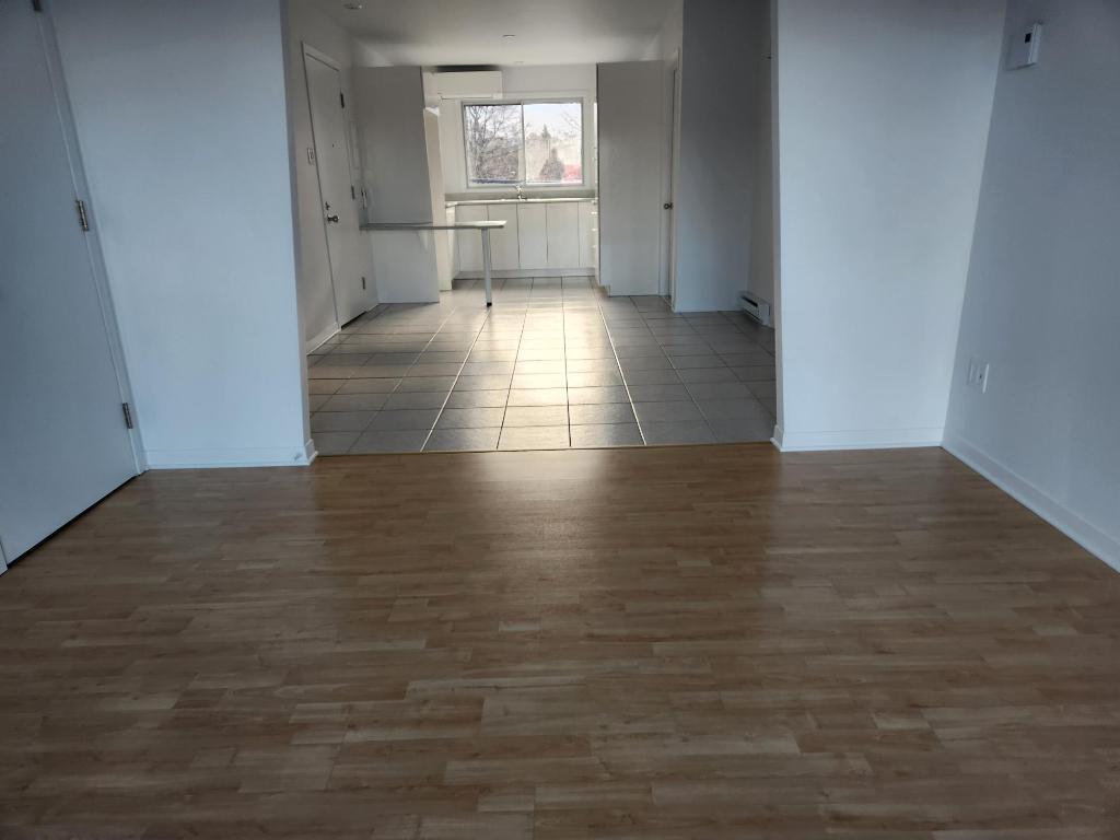 4 1/2 BOUL. CASAVANT O. 1 er JUILLET | 3232543