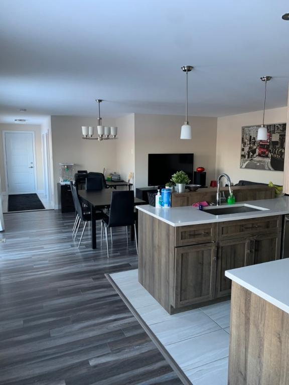 🏡 Superbe 5½ sur deux étages avec vue sur la rivière – Saint-Hyacinthe (secteur Douville) | 3232595