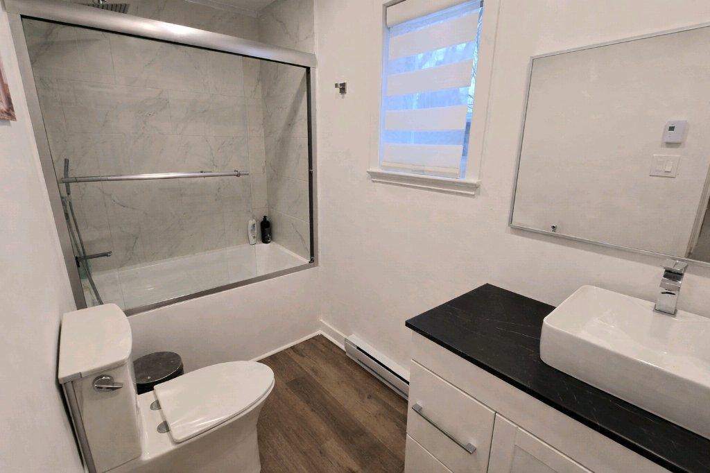 Grand 8 1/2 ( 4 chambres et 2 salles de bains) Vieux-Chambly | 3232669