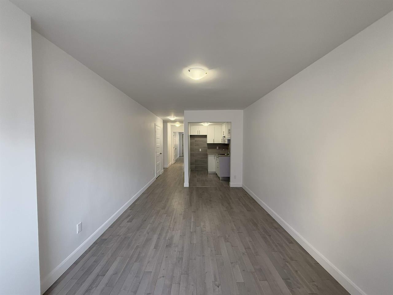 1 CH - 1 SDB - Saint-Laurent - $1,200 /mo | 3233098