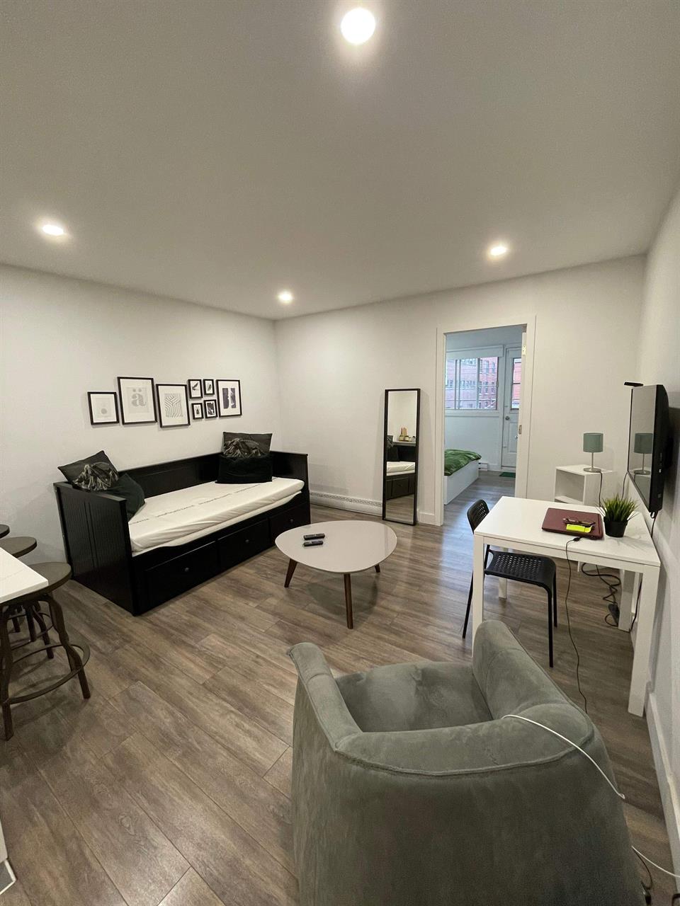1 CH - 1 SDB - Montréal - $1,345 /mo | 3233386
