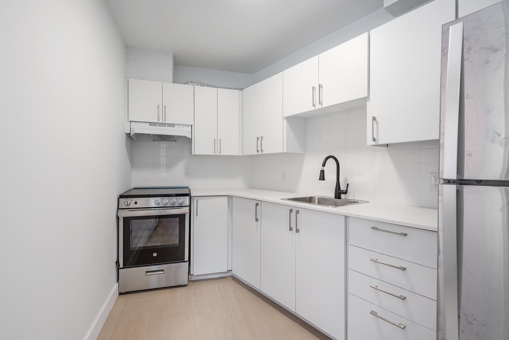 3.5 Renové Près De Bus/supermarché | 3233392