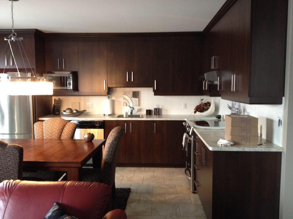 Logement 5 1/2 | 3233534