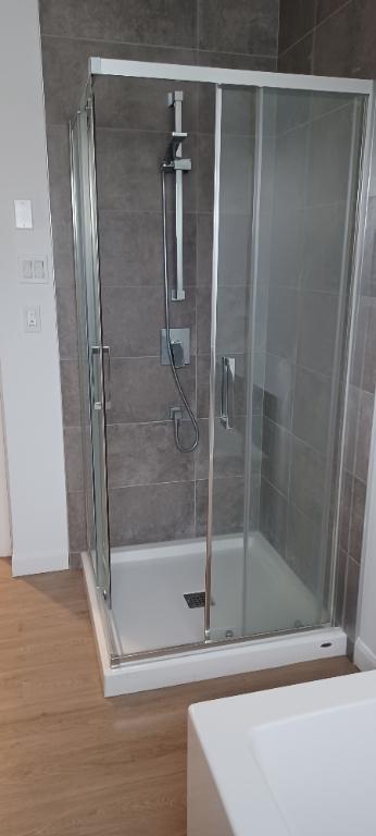 MAGNIFIQUE 5 1/2 - LAC CHAMPLAIN - JUILLET | 3234044