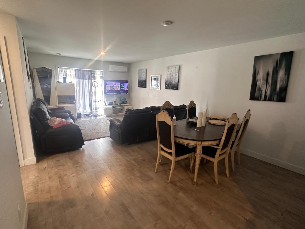 6 ½ 4 CHAMBRES | 3233544