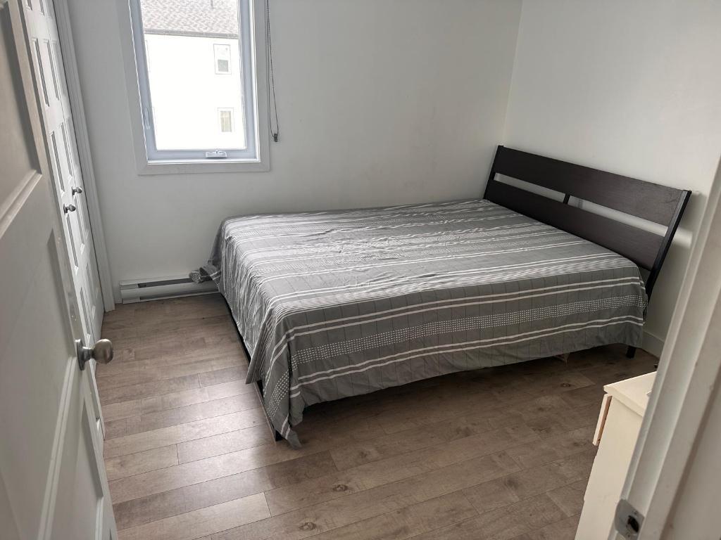 6 ½ 4 CHAMBRES | 3233544