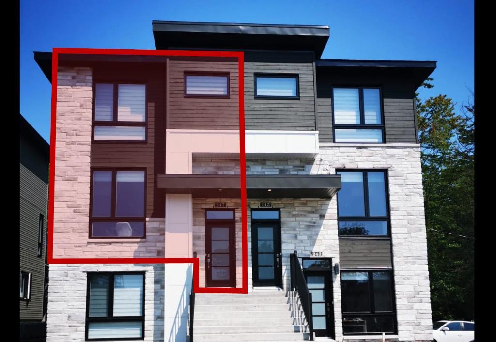 Condo 5 1/2 à louer, sur 2 étages, stationnement, construction 2021 - St-Jérôme 1er juillet 2026 | 3233627