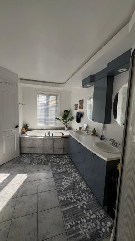 maison 4 1/2 disponible maintenant | 3233630