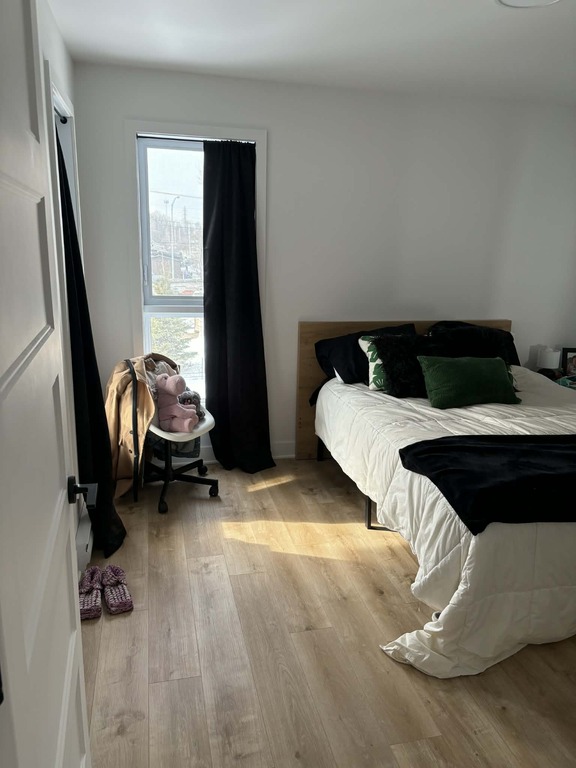 4 1/2 Secteur Tranquille - Droits Aux An | 3233946