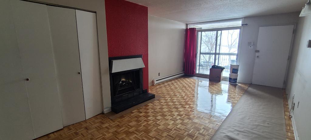 Grand 3 1/2 spacieux et lumineux | 3233983