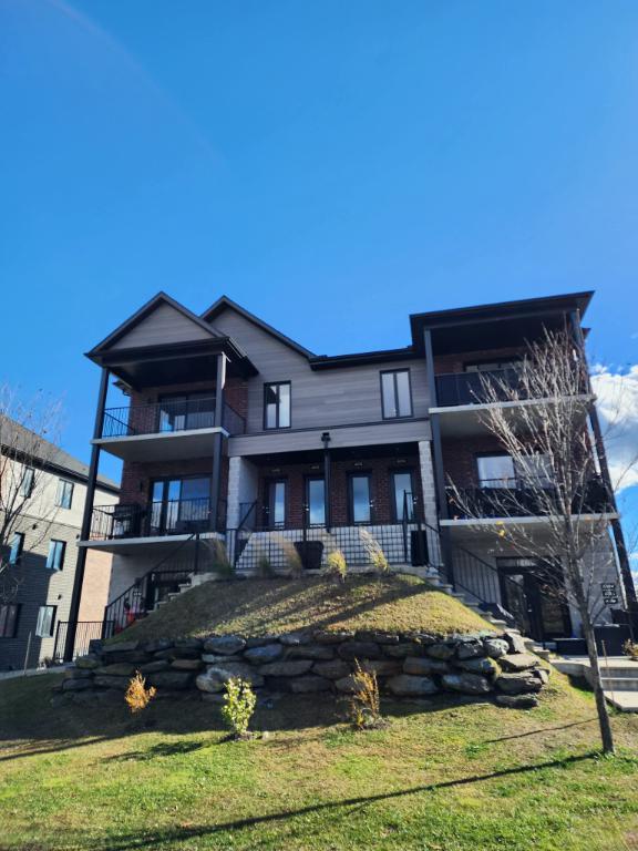 5 1/2 rue Bertrand-Fabi TOUT INCLUS | 3234048