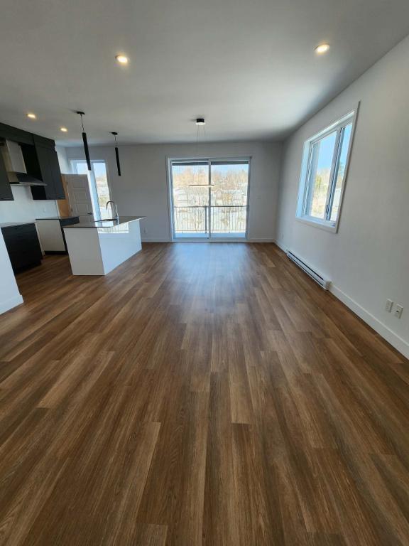 5 1/2 rue Bertrand-Fabi TOUT INCLUS | 3234048