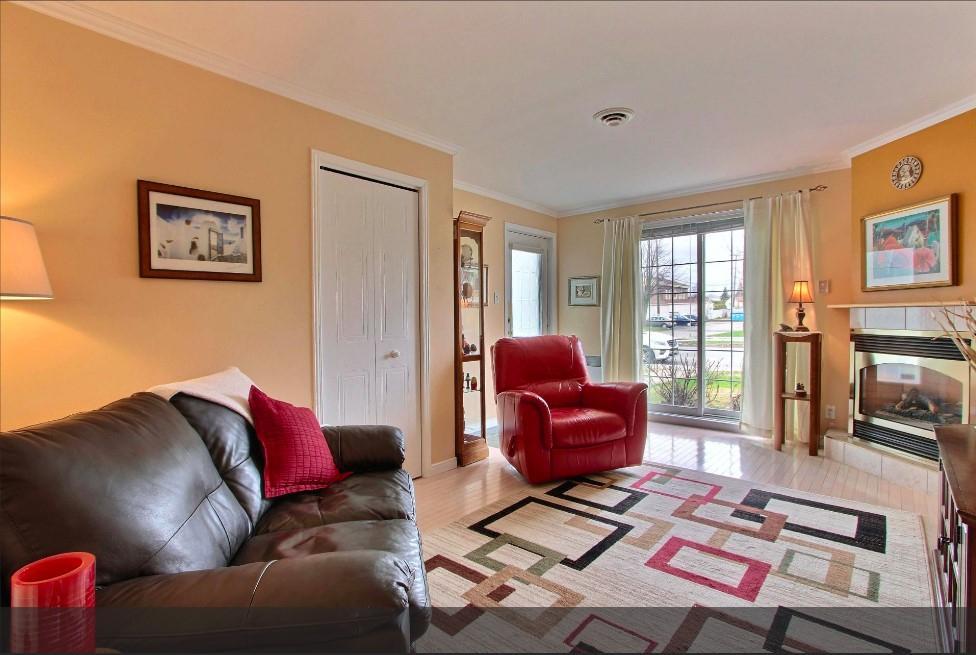 Magnifique grand condo au quartier Mensnil | 3236432