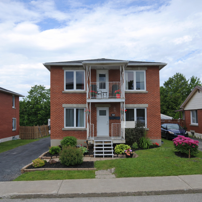 BEAU 3 1/2|CHAUFFAGE & EAU CHAUDE INCLUS | 3234096