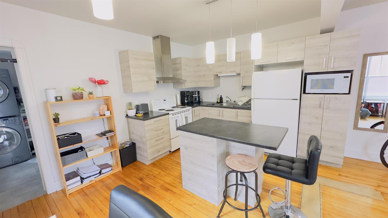 Immeuble - 196-202 Fabi Loft Tout Inclus à Louer | 3234097