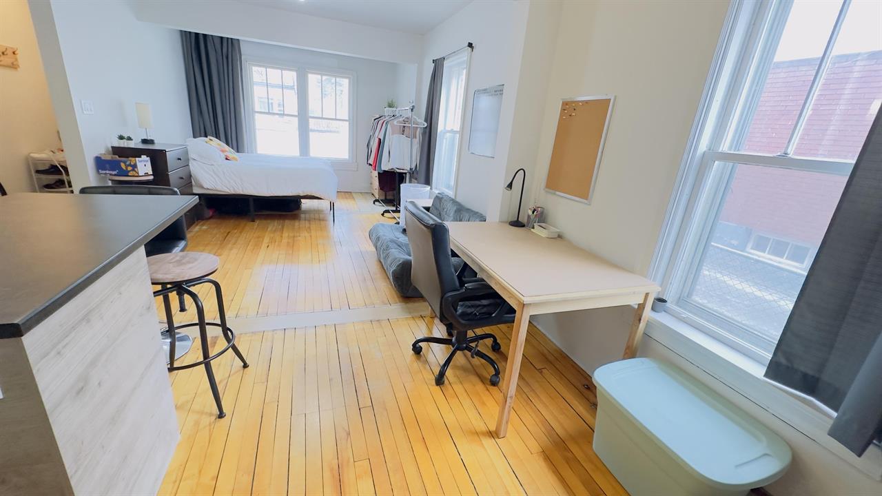 Immeuble - 196-202 Fabi Loft Tout Inclus à Louer | 3234097