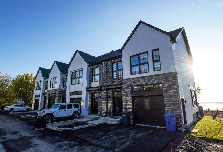 Maison de ville à Lavaltrie - Fleuve Saint-Laurent | 3234129