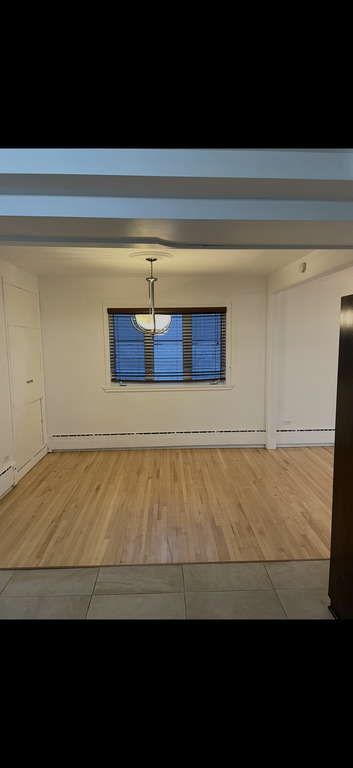 Gros Rez De Chaussée à Louer | 3234571