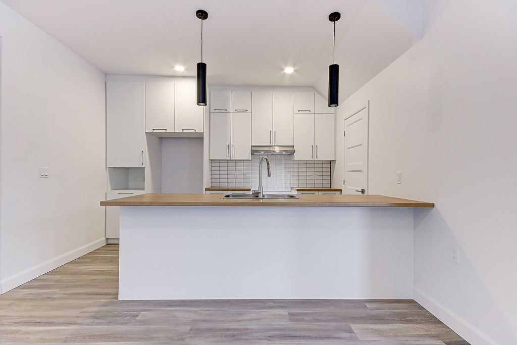 Grand 4 1/2 Au Rez-de-jardin | 3234577