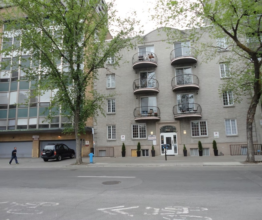 4 ½ Apartment A Centre-ville De Montréa | 3234583