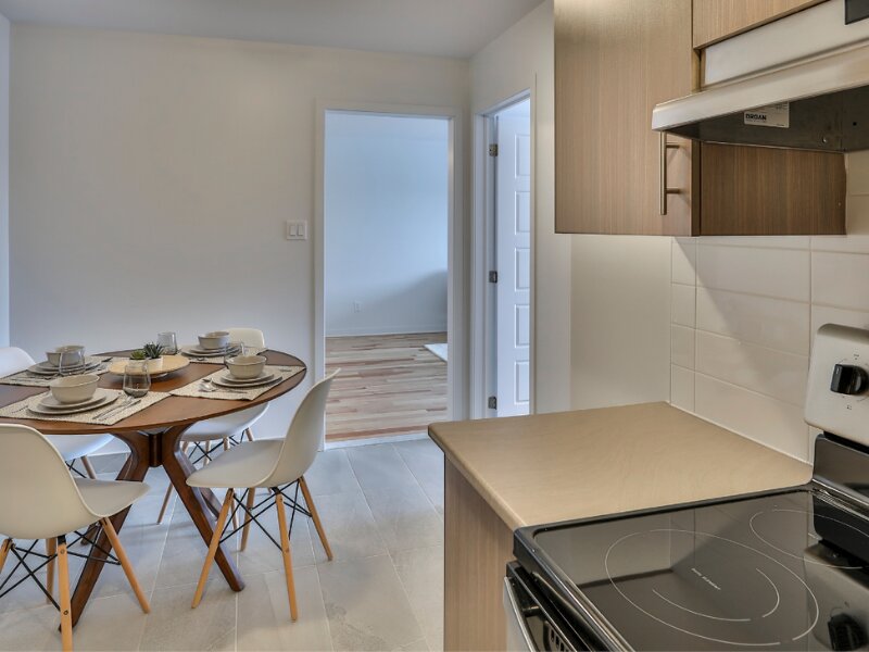 2-bedrooms (renovated) - 5200-5205-5215 Riviera Blvd., Pierrefonds | 3234593