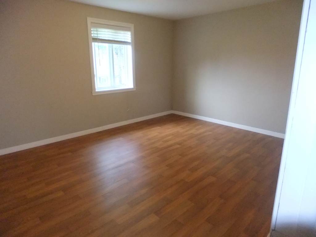 Beau 3 Pièces Frais Peinturé, 2e étage | 3234604