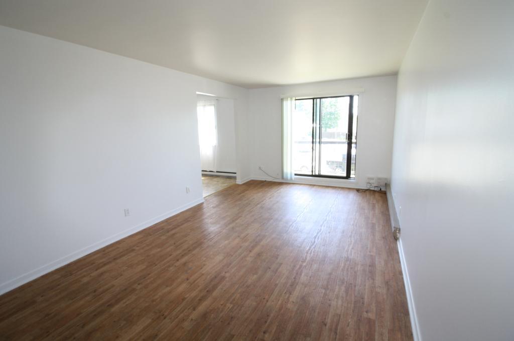 A Valleyfield – Grand, beau, propre et tranquille 5-1/2 , LIBRE | 3234645