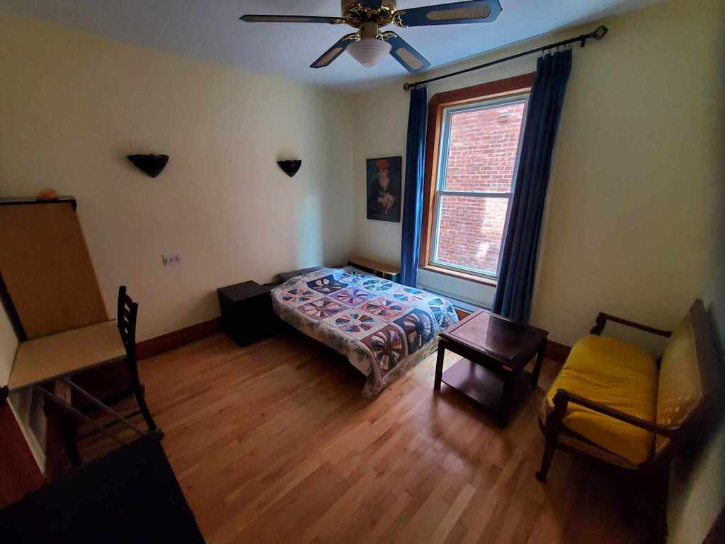 Chambre à Louer Promenade Masson | 3235156