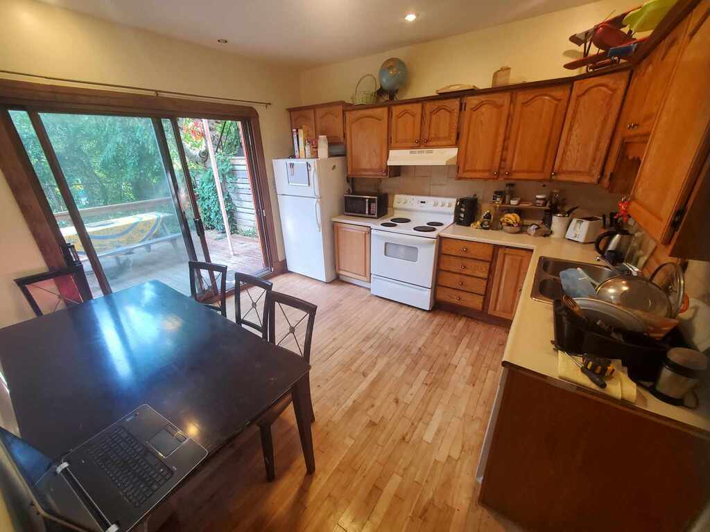 Chambre à Louer Promenade Masson | 3235156