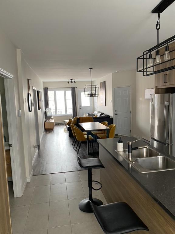 Beau et grand 5 1/2 à louer à St-Hyacinthe | 3235221