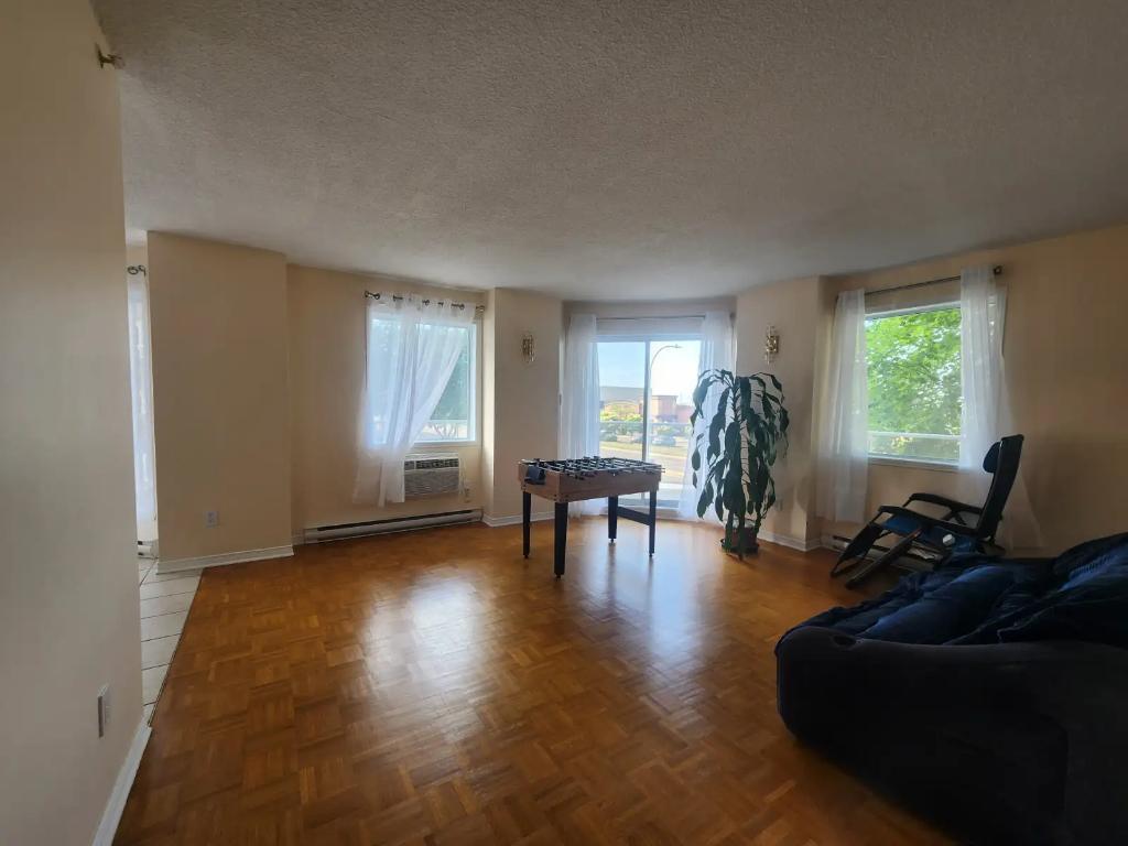 Condo à louer - 4 1/2, Villa Latella à Anjou (Montréal) | 3235226