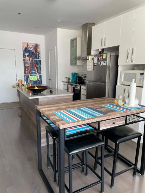 Condo 4 1/2 à louer | 3235255