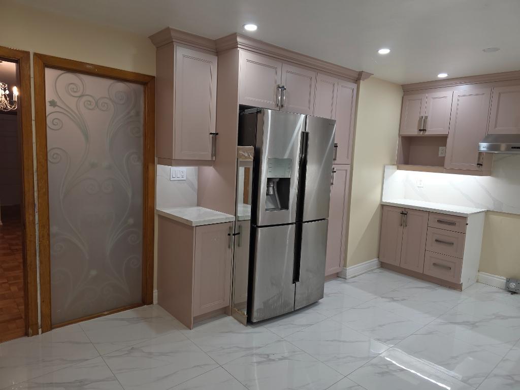 A spacious and sunny 5½ available now | 3235257