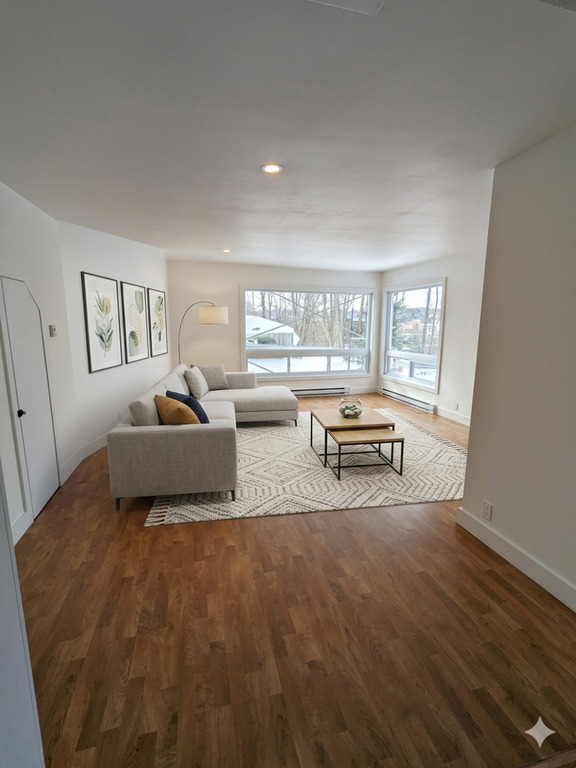 Immense 51/2 Près Du CEGEP | 3226890