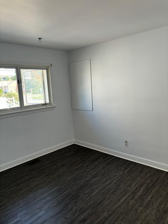 Bel Appart 6 1/2 à Louer 387 Rue Mondoux | 3235561