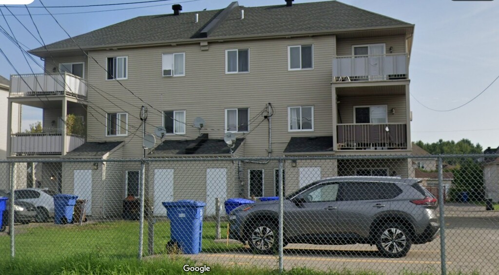 5 1/2 Votre Chez-Vous Libre 1er Juillet! | 3235563