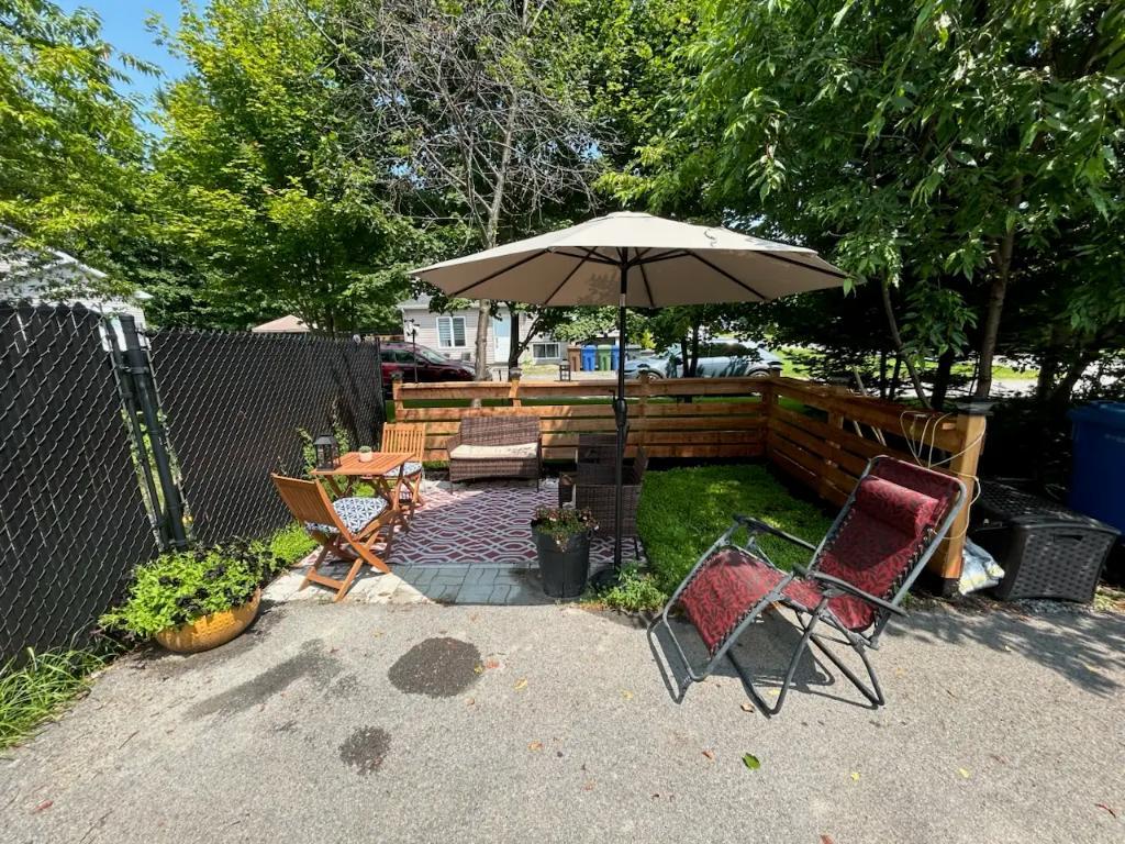 Grand 3 1/2 à St-lin laurentides - bachelor | 3235580