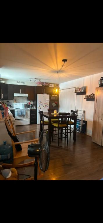 Grand 3 1/2 à St-lin laurentides - bachelor | 3235580