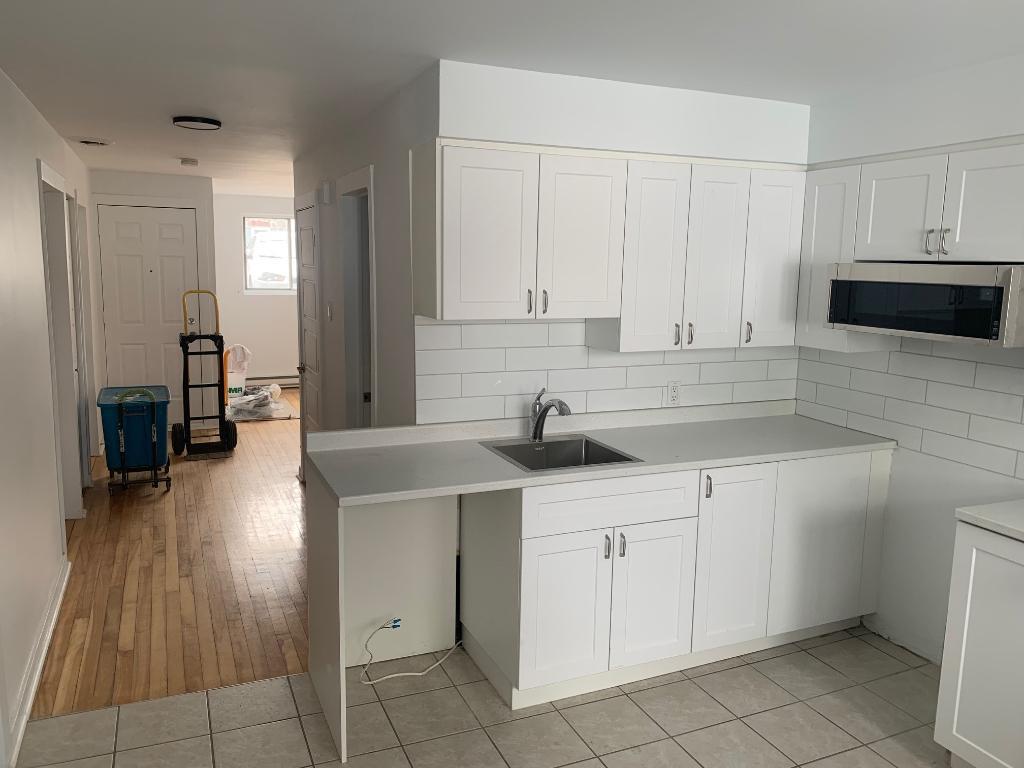 À louer – Appartement 5 ½ demi-sous-sol | Chomedey, Laval $1 680/mois | 3235636