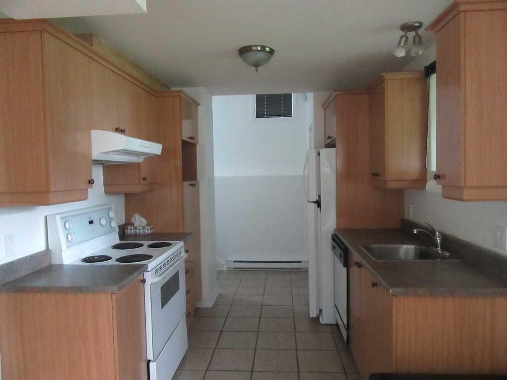 Bachelor 3 1/2 à louer | 3235747