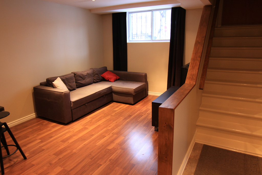 Petit 4 1/2 Dans Rosemont | 3235969