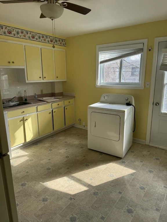 Appartement 4 1/2 à Louer Semi-meublé | 3235977